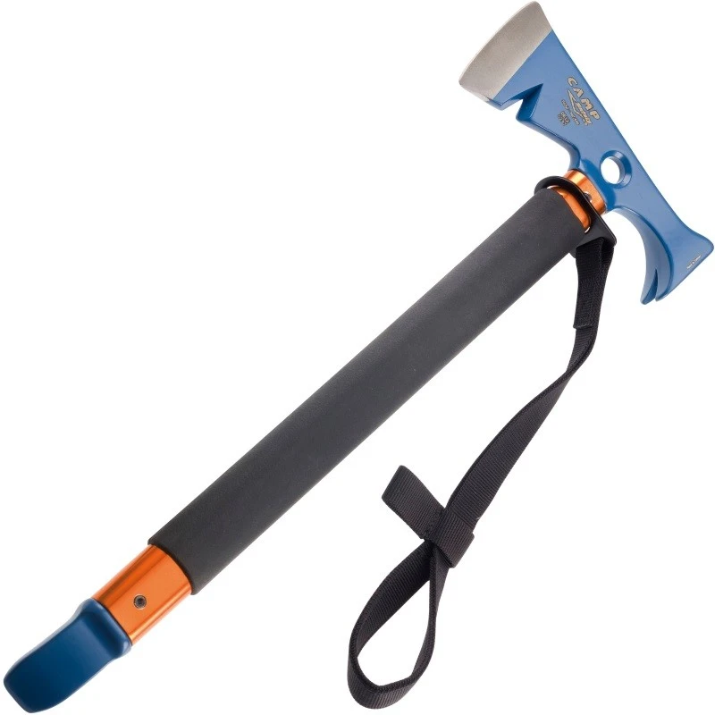 Hache Camp Sapeur Pompier en action